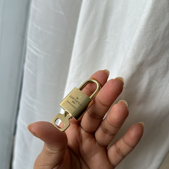 Louis Vuitton Locks & Keys in Mint Condition (Price is per Lock & Key) - Picture 5 of 7
